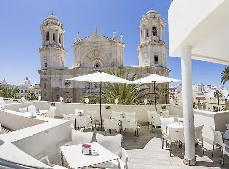 Boutique Hotel Olom - Recommended For Adults Only Cádiz