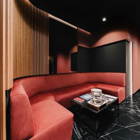 فندق Boutique Hotel Olom - Recommended For Adults Only كاديز